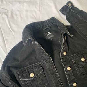 ZARA Black Cropped Denim Jacket